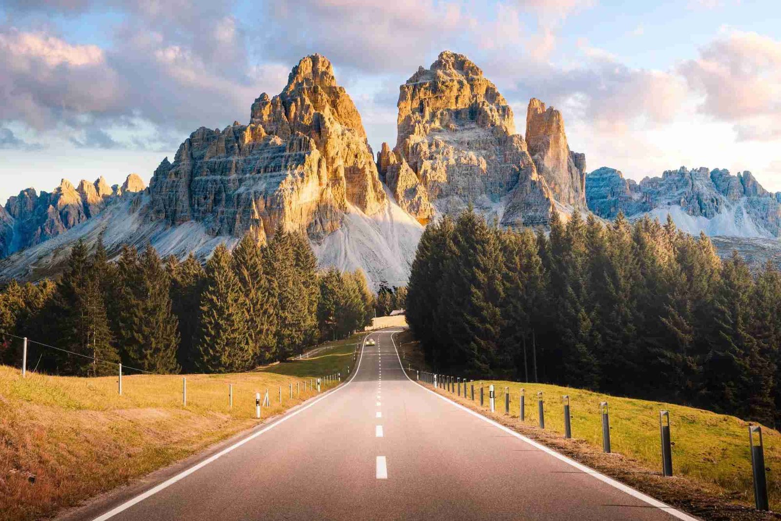 Top Road Trips Around the World to Satisfy Your Wanderlust
